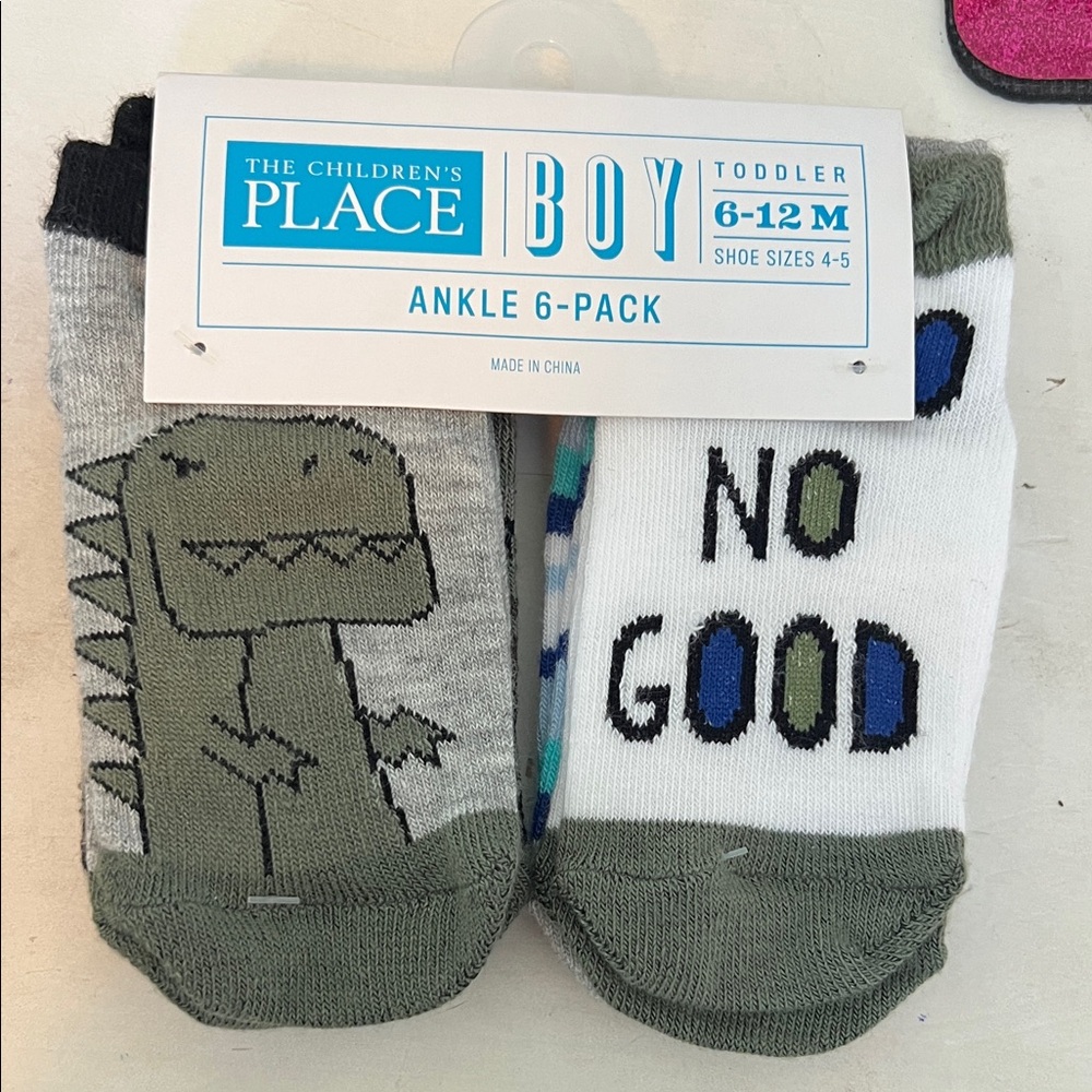 The Children's Place Boy Dinosaur & Letter Socks - Green, White, Black, Blue